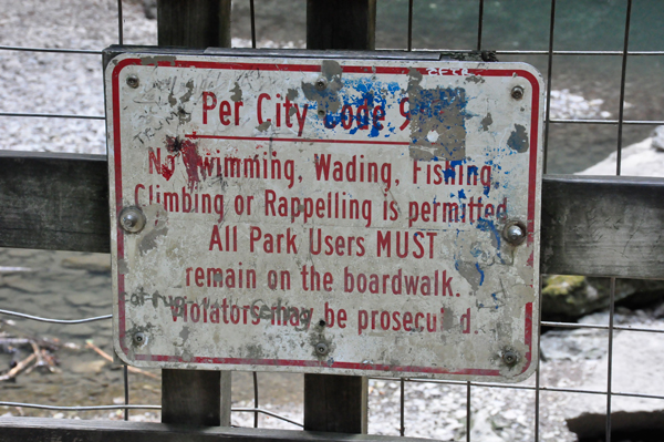 sign in really bad condition